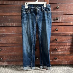 White House Black Market Crop Leg. Size 00.